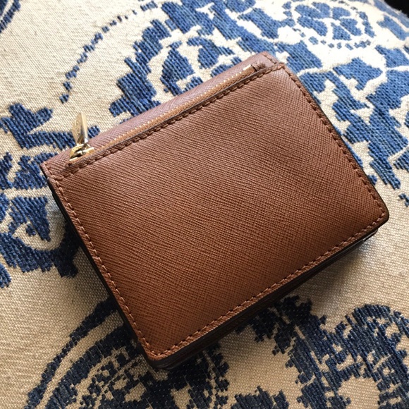 Michael Kors Jet Set Saffiano Leather Card Holder - Picture 3 of 6